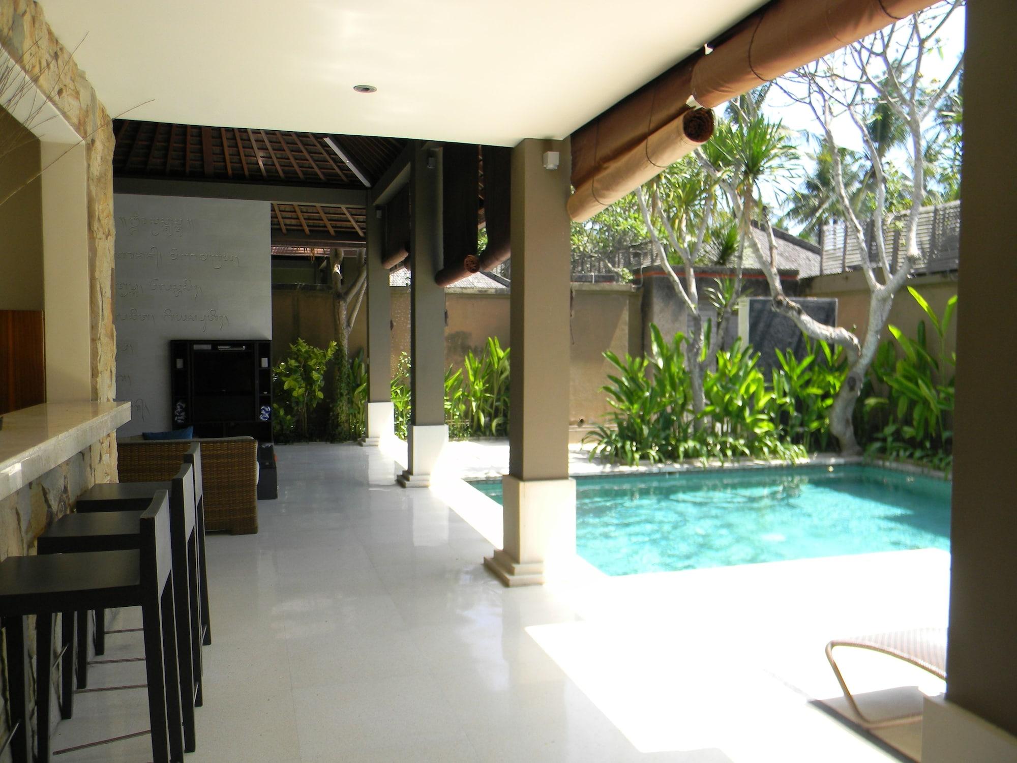 Ahimsa Beach Villa Jimbaran  Luaran gambar