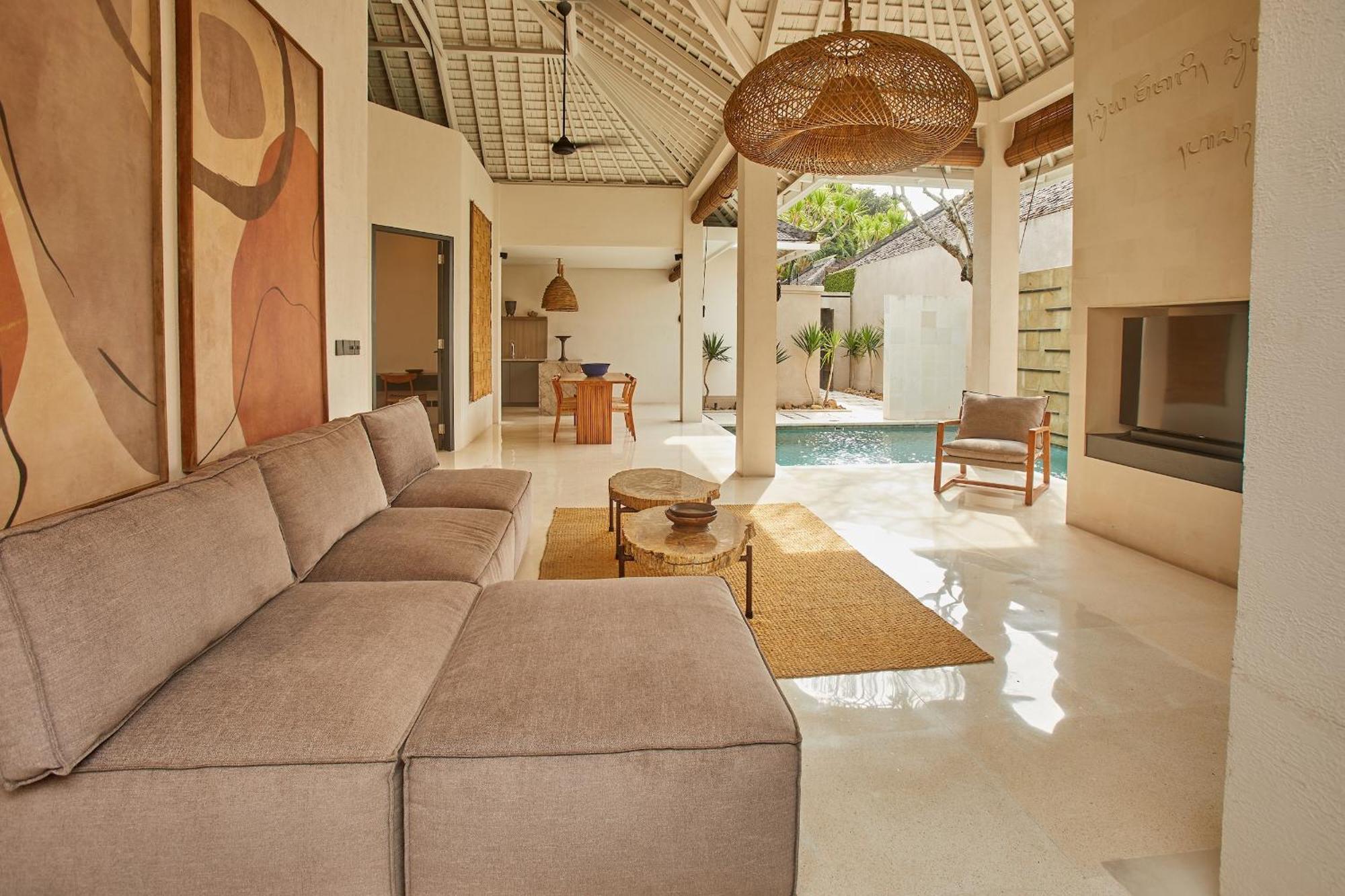 Ahimsa Beach Villa Jimbaran  Luaran gambar